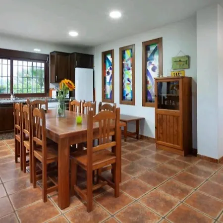 Casa La Vina De La Tireta *